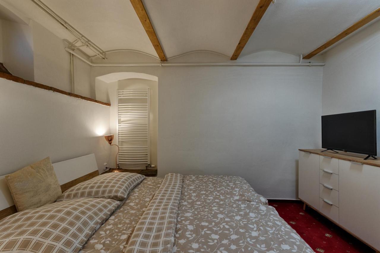 Romance Ubytování Jindřichŭv Hradec Esterno foto